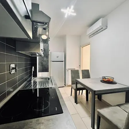Best Of The Best, 2room Suite#6 At Ambra Apartments, Luxurious, Lift, Private Parking *