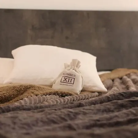 Best Of The Best, 2room Suite#6 At Ambra Apartments, Luxurious, Lift, Private Parking Appartement *
