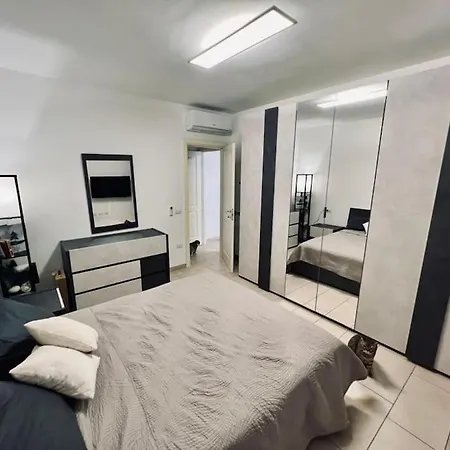 Apartment Best Of The Best, 2room Suite#6 At Ambra Apartments, Luxurious, Lift, Private Parking *